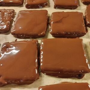 Unique Vintage Quality and Food